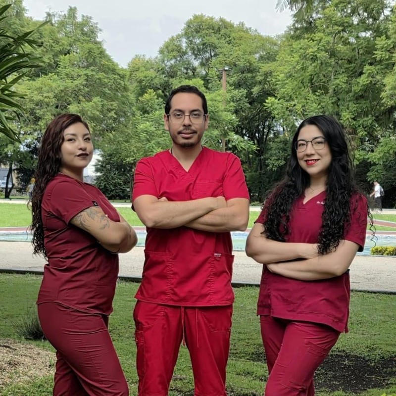 Fotografía de Dr. Javier Soria Rangel, Dra. Sandra Gutiérrez
